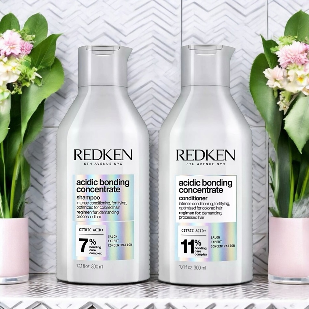 SOLD REDKEN Acidic Bonding Concentrate Shampoo + Conditioner
